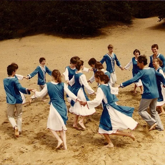 Blauw witte kleding dansschool